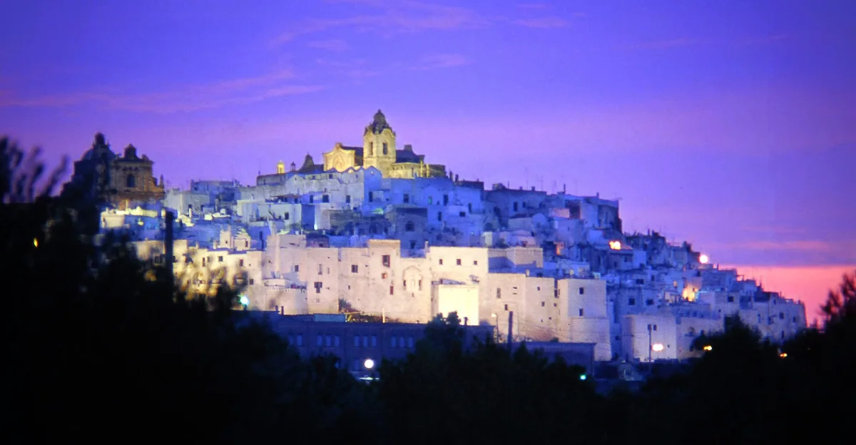 Candle Night Ostuni 2026: date e programma da non perdere