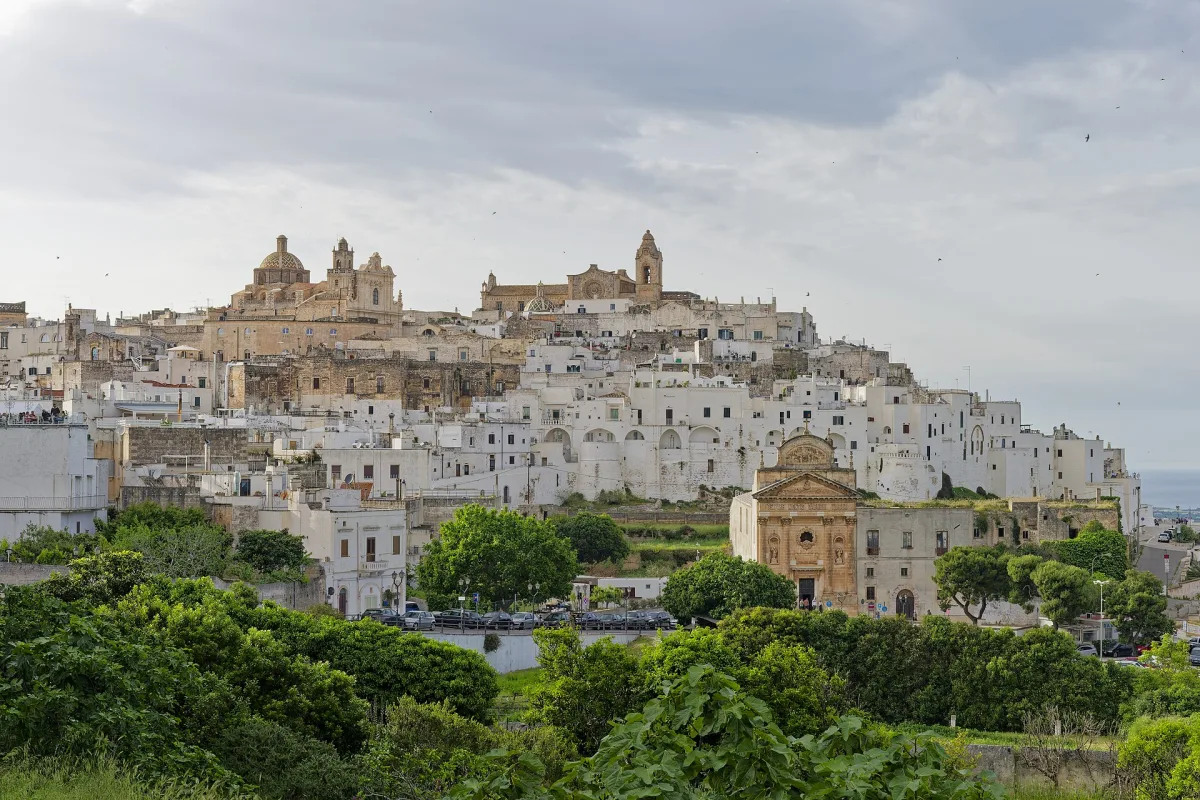 Ostuni e dintorni: cosa vedere in 3 giorni tra mare e borghi