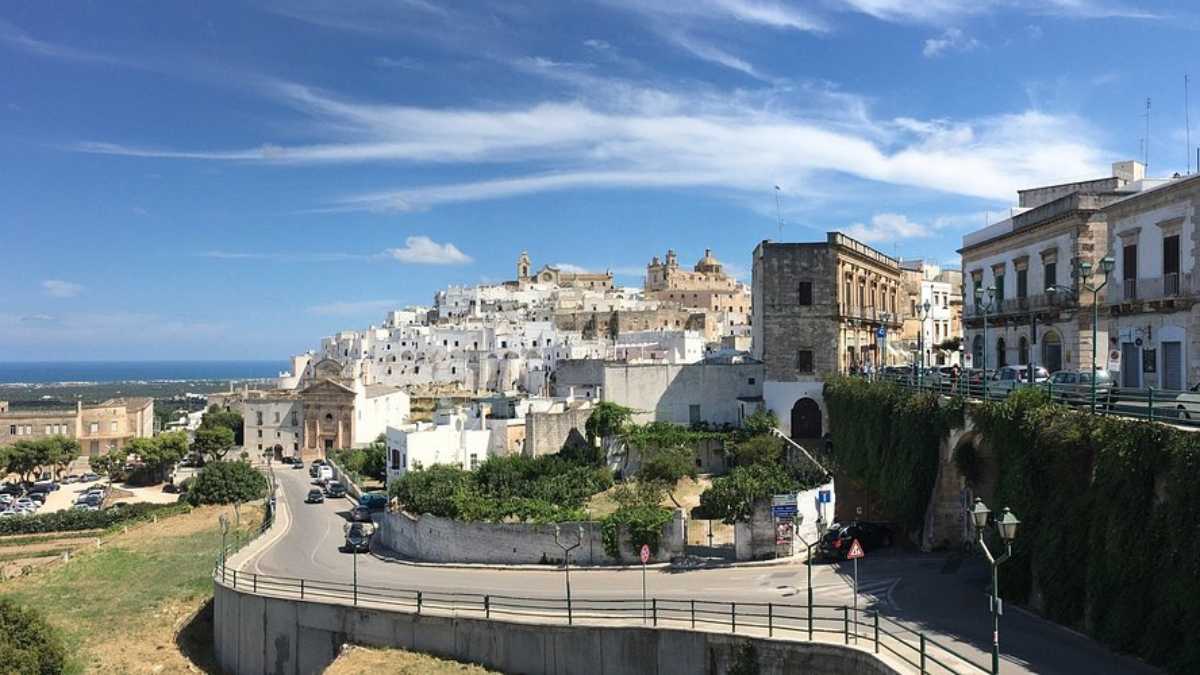 Ostuni: cosa fare la sera in estate tra eventi e locali all’aperto