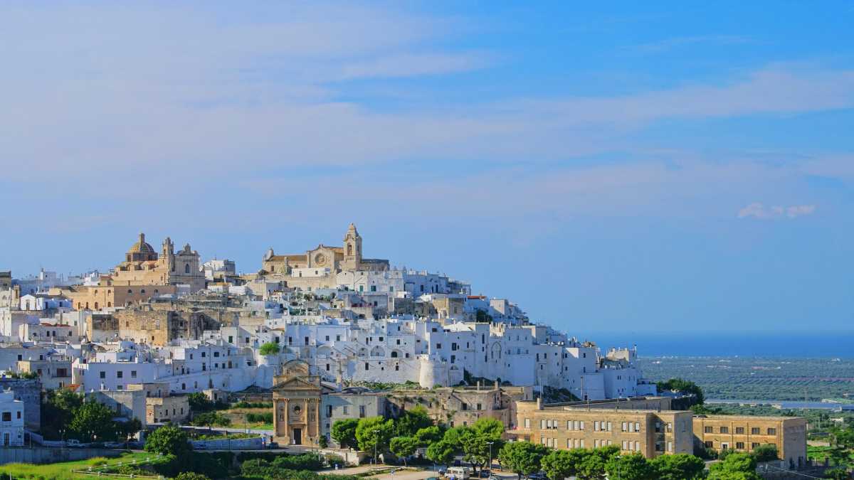 Ostuni villaggi e resort sul mare: proposte per l’estate 2026